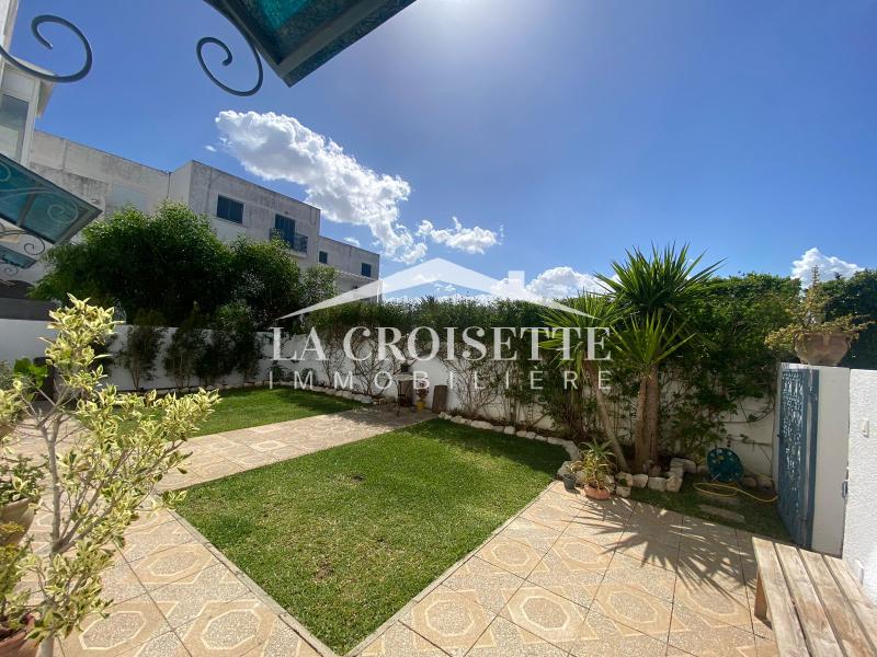 Appartement S+3 meublé à Gammarth